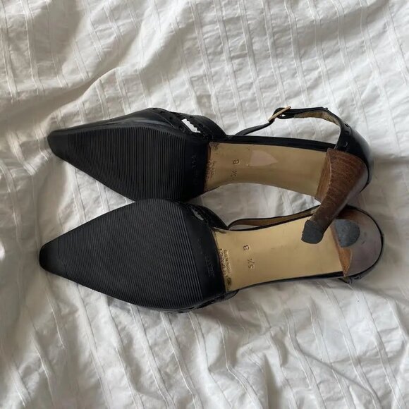 Gucci Leather Lasercut Accents D'Orsay Pumps - Picture 5 of 5